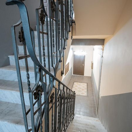 Palazzo Marevento Apartment Bari Ngoại thất bức ảnh