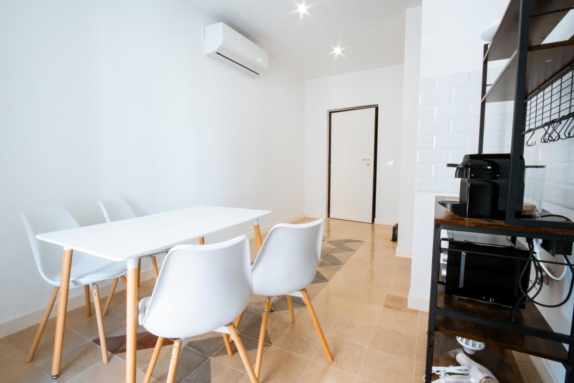 Palazzo Marevento Apartment Bari Ngoại thất bức ảnh