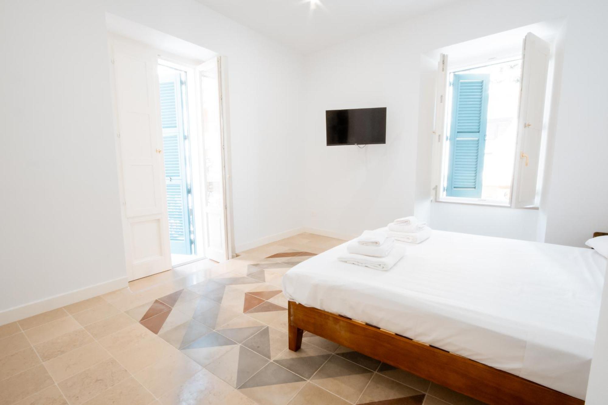 Palazzo Marevento Apartment Bari Ngoại thất bức ảnh