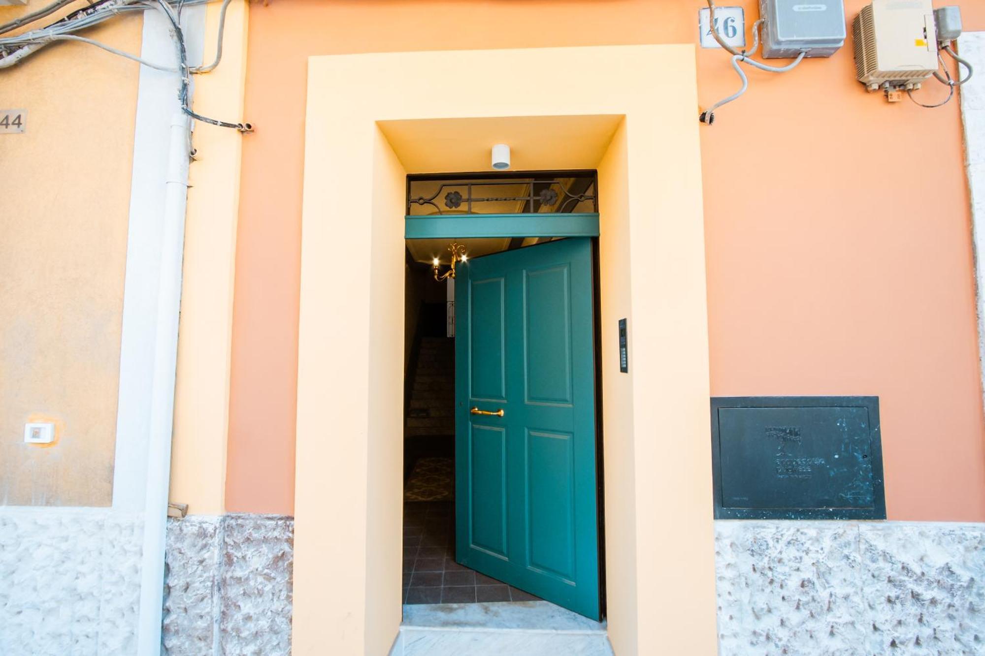 Palazzo Marevento Apartment Bari Ngoại thất bức ảnh